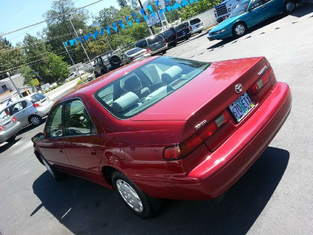 Toyota Camry 1998 photo 9