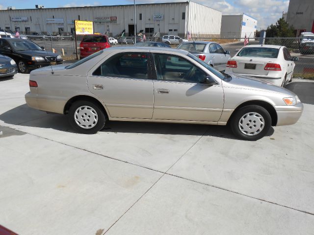 Toyota Camry 1998 photo 2