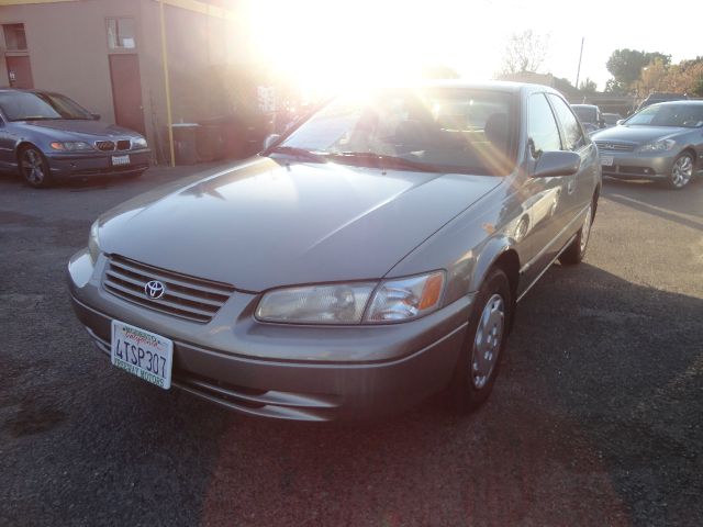 Toyota Camry 1998 photo 4