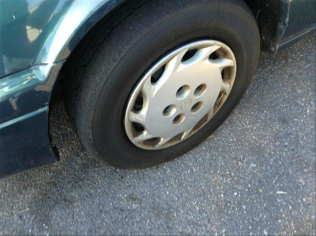 Toyota Camry 1998 photo 1