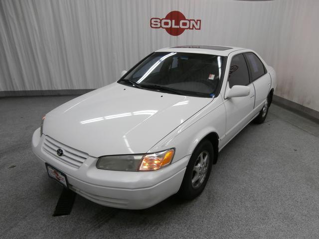 Toyota Camry 1998 photo 2