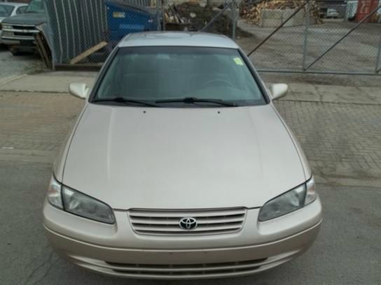 Toyota Camry 1998 photo 1