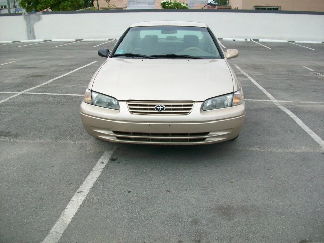 Toyota Camry 1998 photo 3