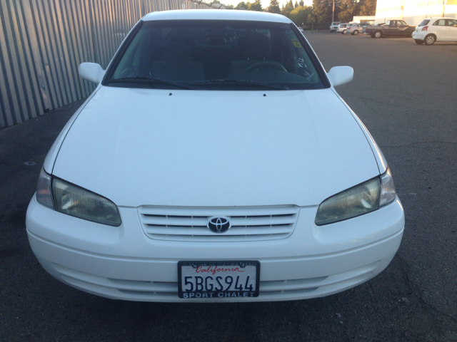 Toyota Camry 1998 photo 2