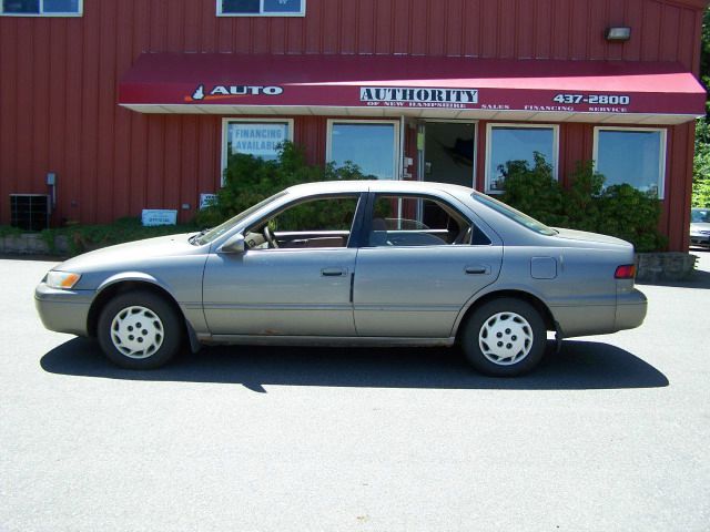 Toyota Camry 1998 photo 12