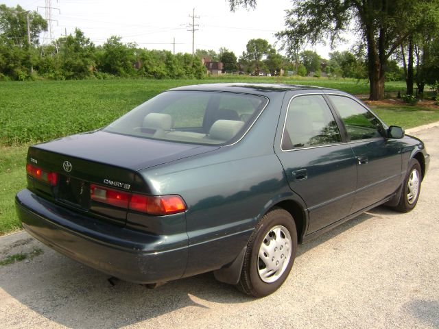 Toyota Camry X Sedan