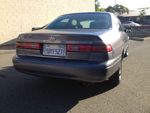 Toyota Camry 1998 photo 2