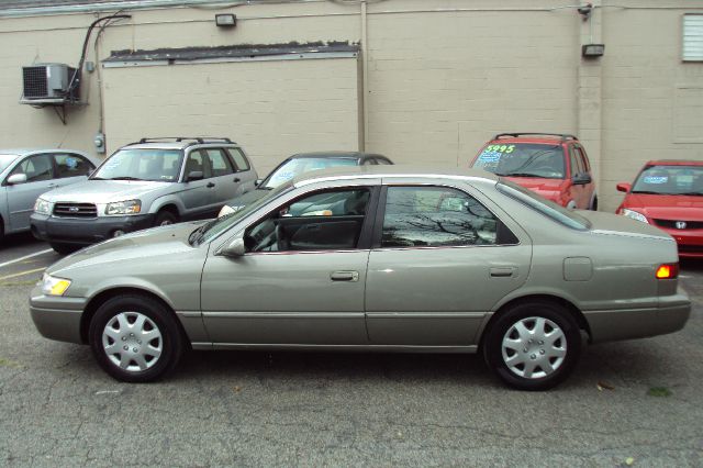 Toyota Camry 1998 photo 3
