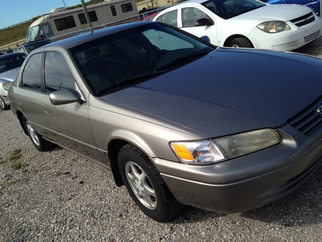 Toyota Camry 1998 photo 2