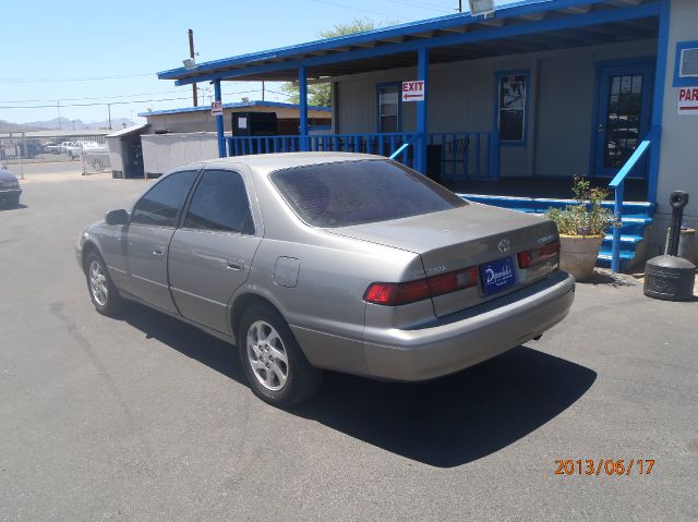 Toyota Camry 1998 photo 2