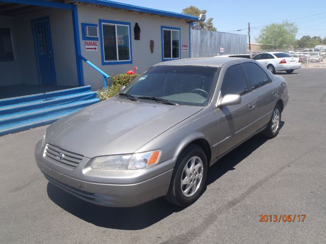 Toyota Camry 1998 photo 3