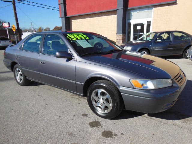 Toyota Camry 1998 photo 3