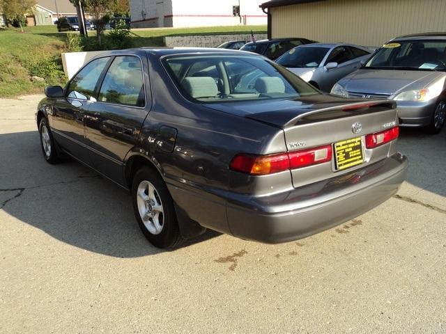 Toyota Camry 1998 photo 3