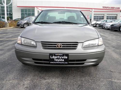 Toyota Camry 1998 photo 1