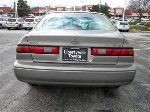 Toyota Camry 1998 photo 4