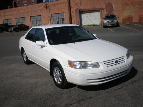 Toyota Camry 1998 photo 2