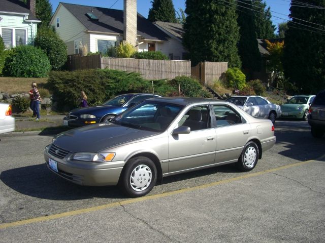 Toyota Camry 1998 photo 3