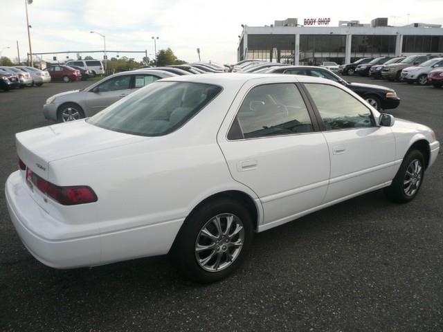 Toyota Camry 1998 photo 2
