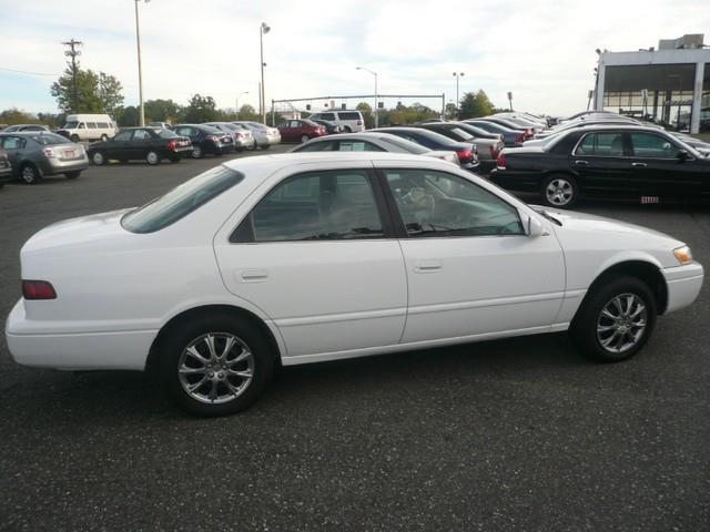 Toyota Camry 1998 photo 3