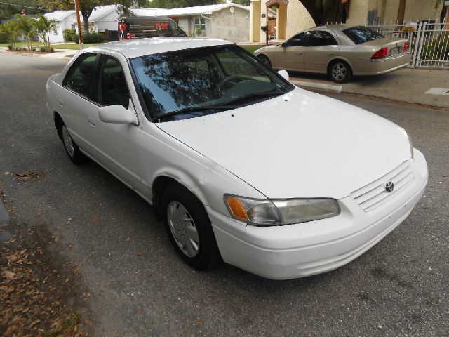 Toyota Camry 1998 photo 9