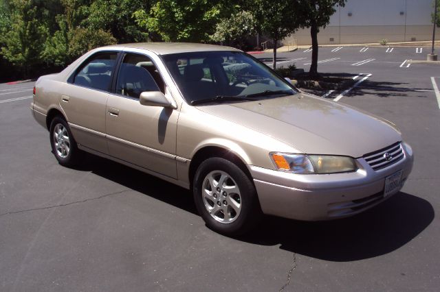 Toyota Camry 1999 photo 4