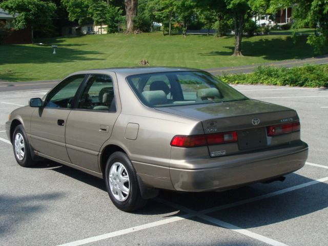Toyota Camry 1999 photo 18