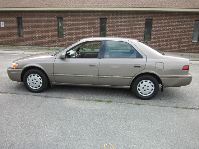 Toyota Camry X Sedan