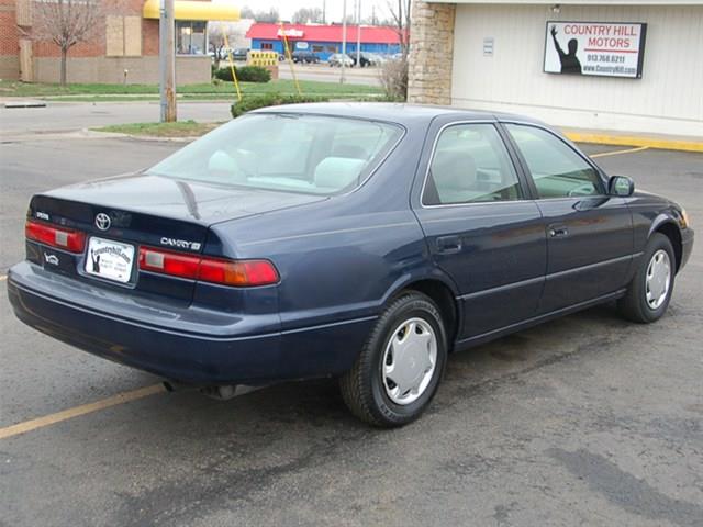Toyota Camry 1999 photo 10