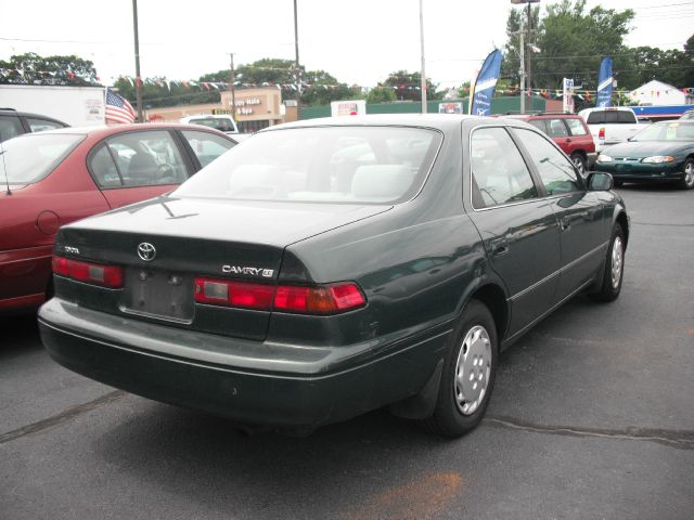 Toyota Camry 1999 photo 1