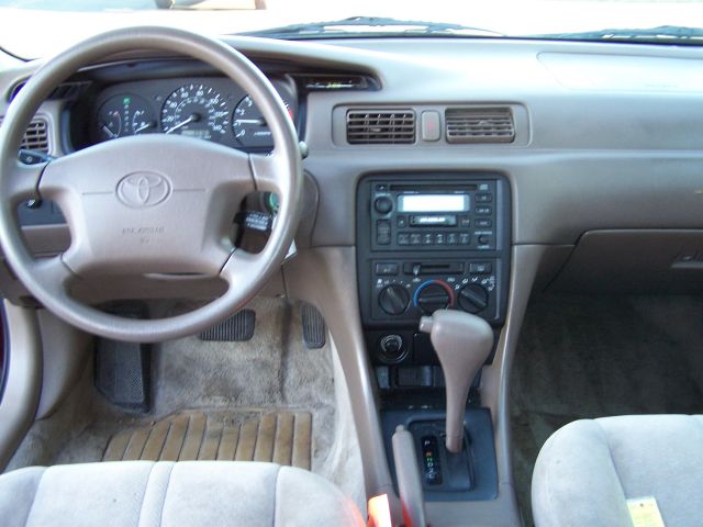 Toyota Camry 1999 photo 1