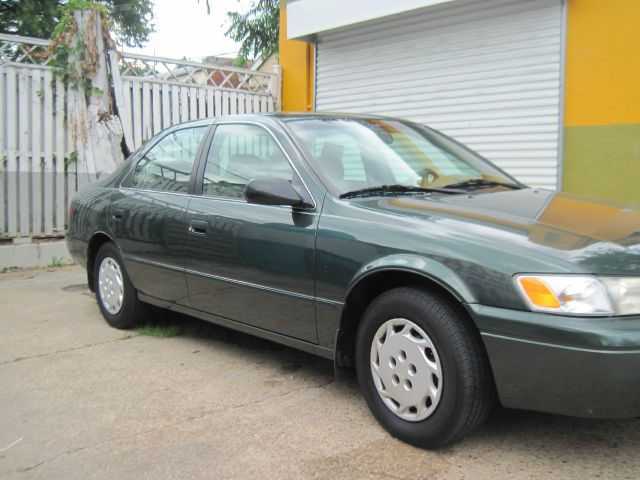 Toyota Camry X Sedan