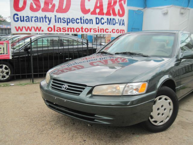 Toyota Camry 1999 photo 1