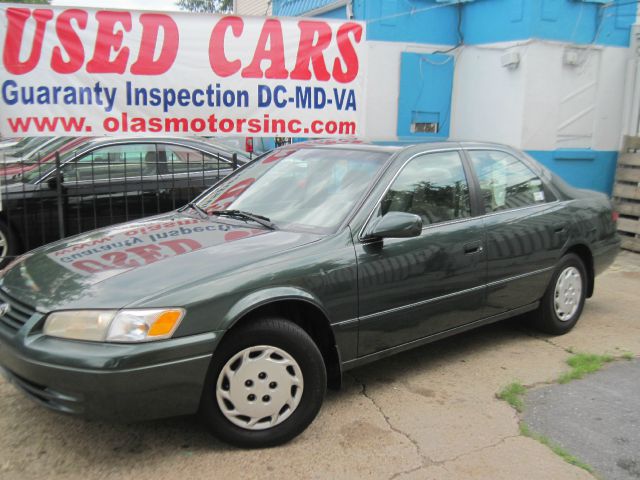 Toyota Camry 1999 photo 2