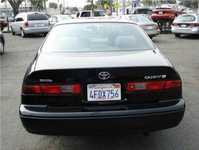 Toyota Camry X Sedan