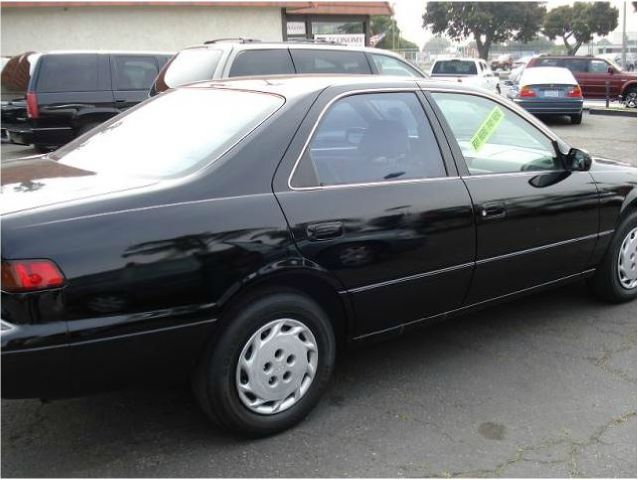 Toyota Camry 1999 photo 2