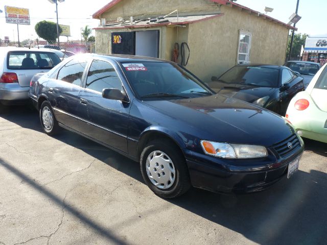 Toyota Camry 1999 photo 3