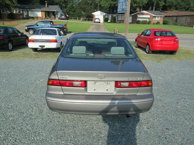 Toyota Camry 1999 photo 3