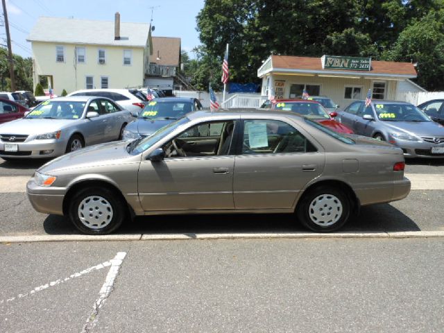 Toyota Camry X Sedan