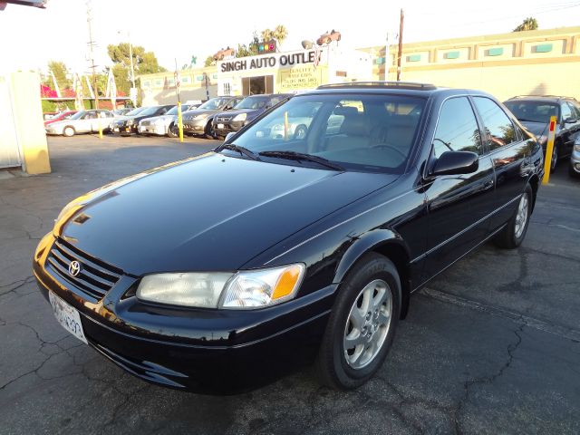 Toyota Camry 1999 photo 4