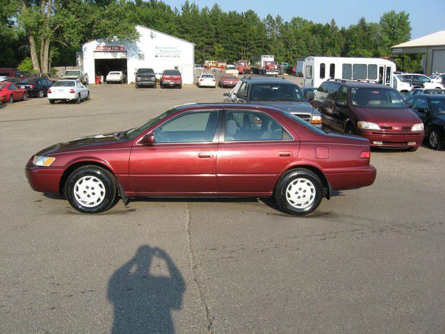 Toyota Camry 1999 photo 2