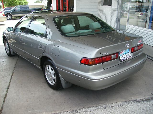 Toyota Camry 1999 photo 4