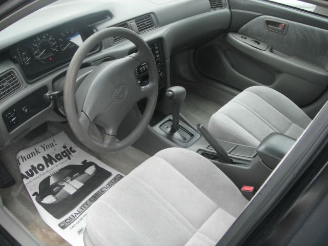 Toyota Camry 1999 photo 1