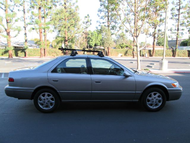Toyota Camry 1999 photo 2