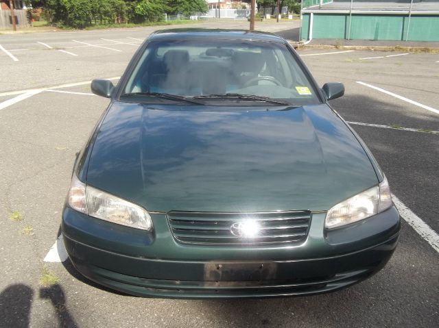 Toyota Camry 1999 photo 2