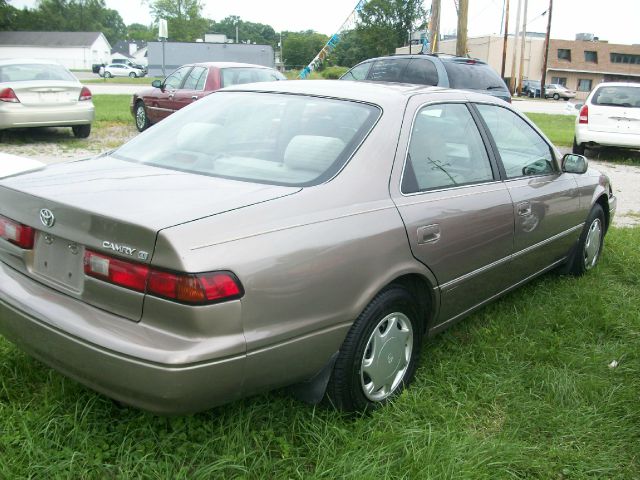 Toyota Camry 1999 photo 3