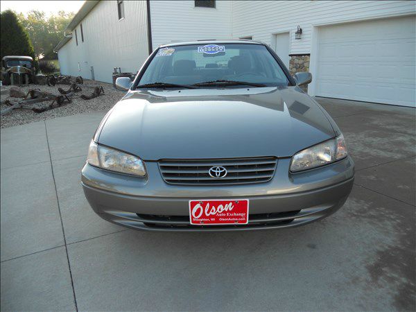 Toyota Camry 1999 photo 2