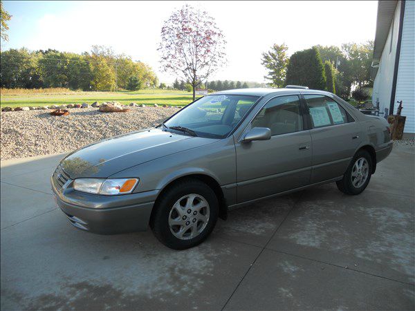 Toyota Camry 1999 photo 3