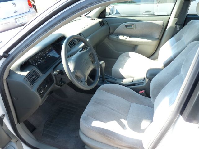 Toyota Camry 1999 photo 2