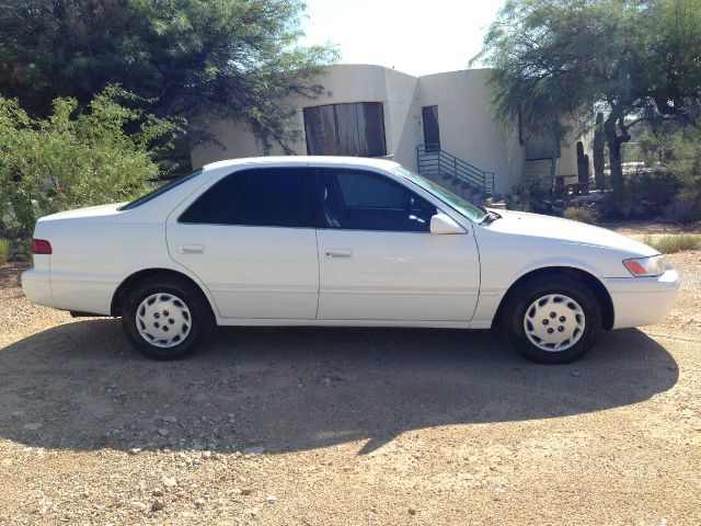 Toyota Camry 1999 photo 3