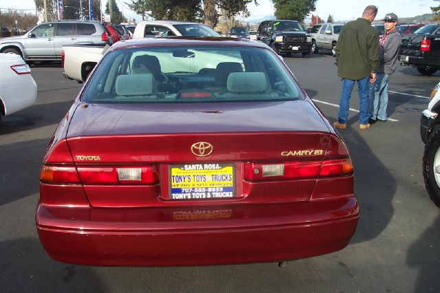 Toyota Camry 1999 photo 1